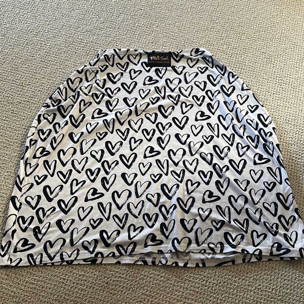 Milk Snob car seat & nursing cover up